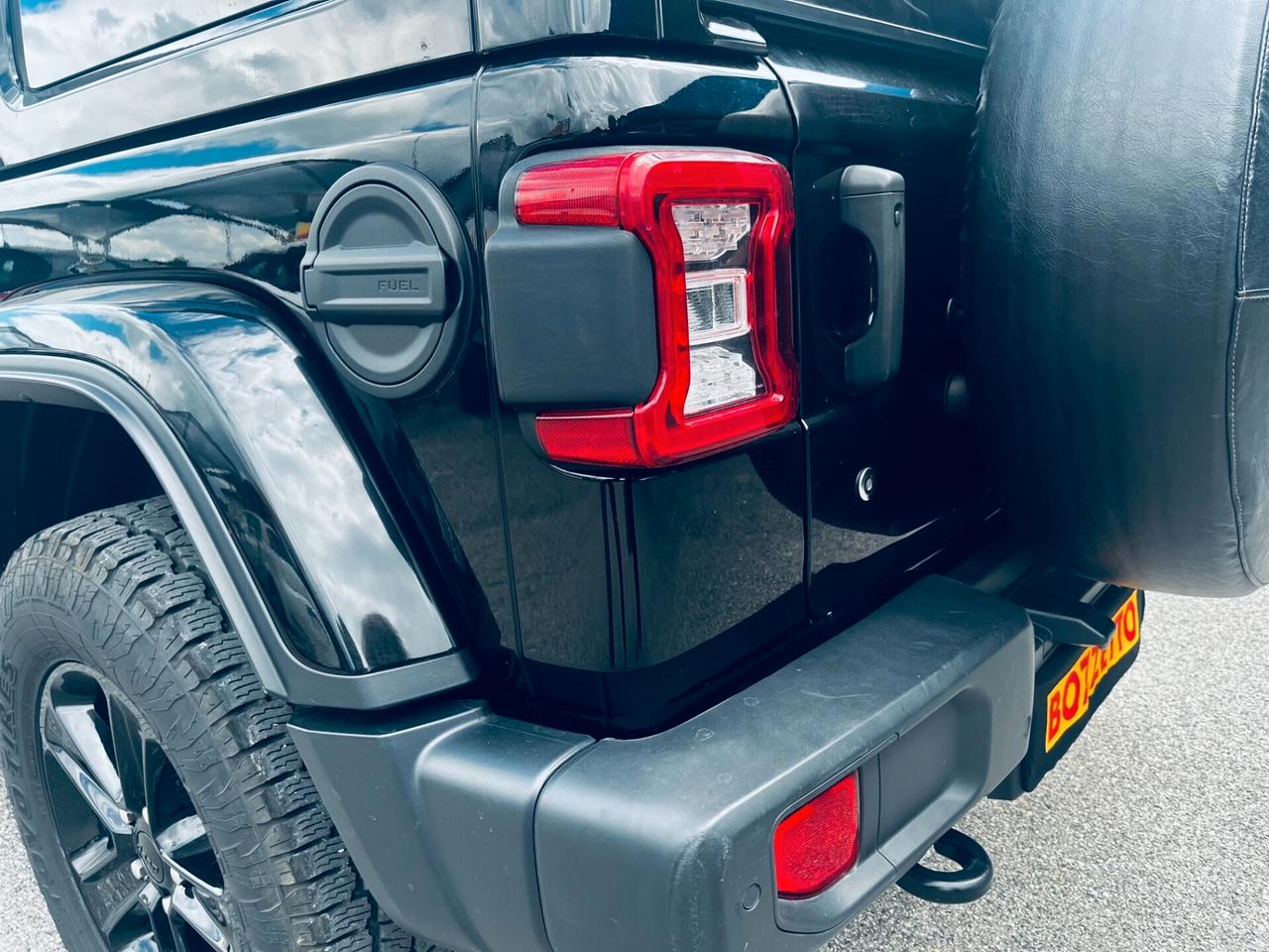 Jeep Wrangler Unlimited 2.2 Mjt II Sahara MOTORE NUOVO