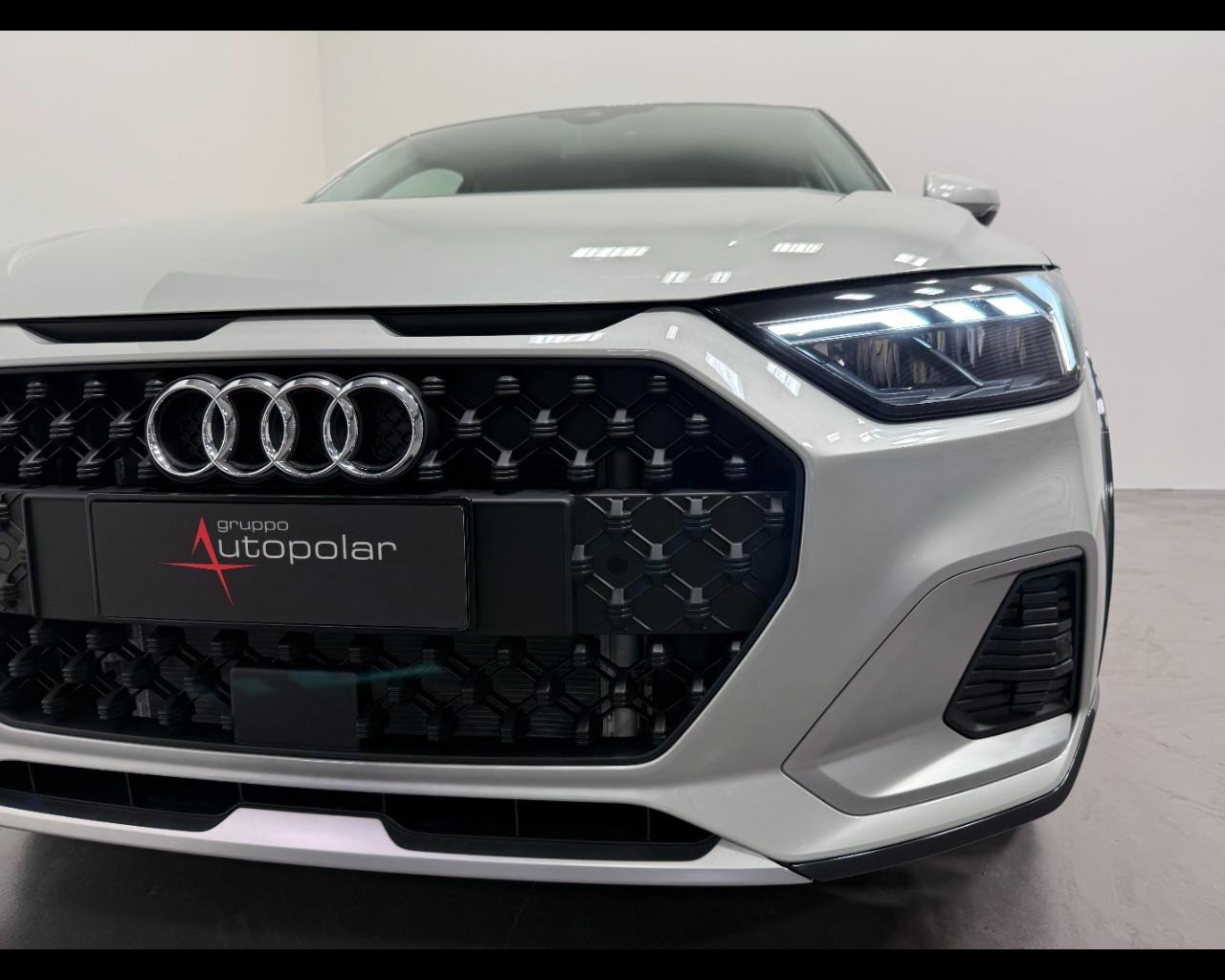AUDI A1 ALLSTREET 30 TFSI BUSINESS