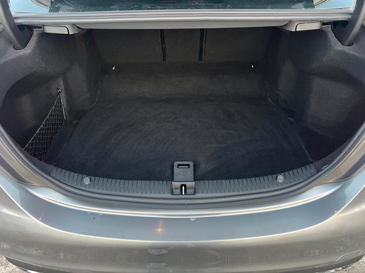 Mercedes-benz C 200 d Premium