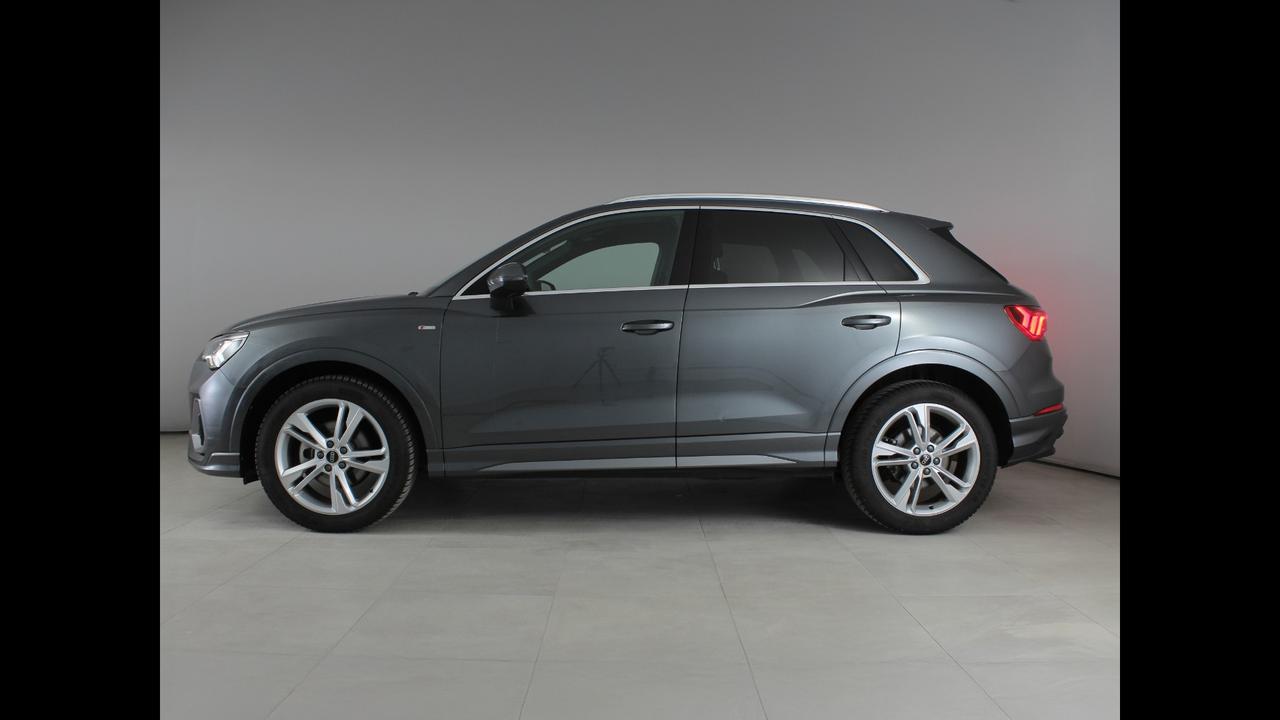 AUDI Q3 II 2018 - Q3 35 2.0 tdi S line edition s-tronic
