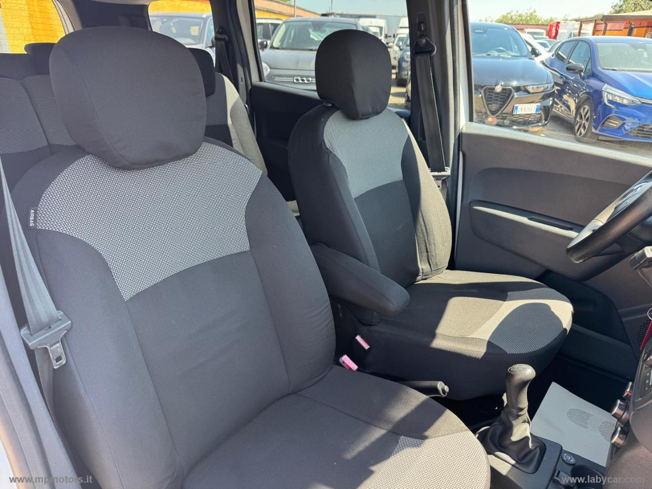 DACIA LODGY AMBIANCE 7 POSTI 1.6 100CV GPL