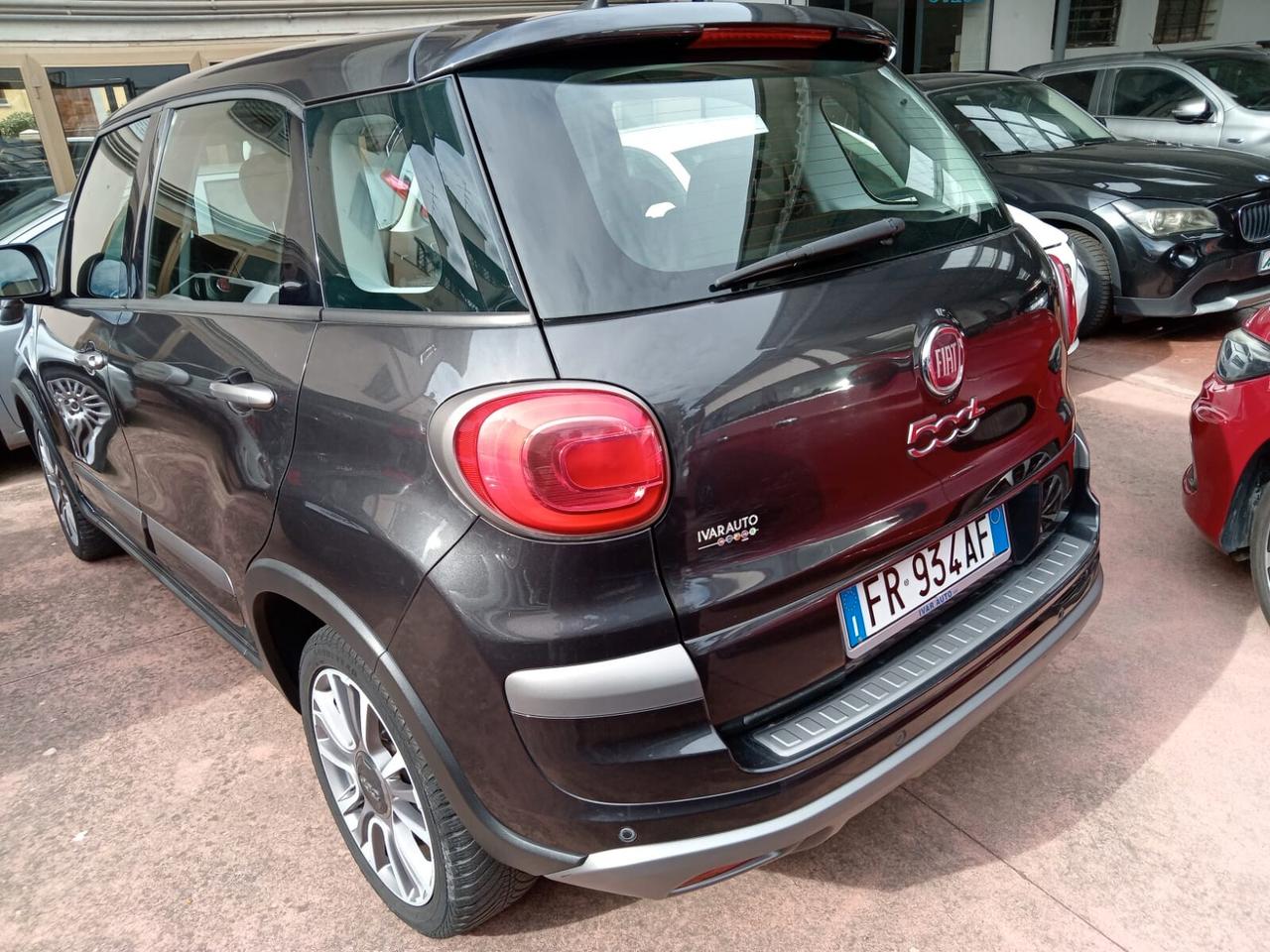 Fiat 500L 1.3 Multijet 95 CV Dualogic City Cross CAMBIO AUTOMATICO ADATTA A NEOPATENTATI