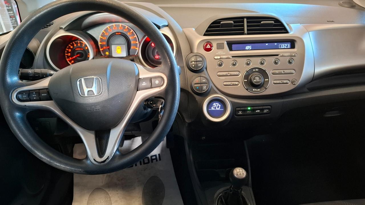 Honda Jazz 1.4 i-VTEC Elegance