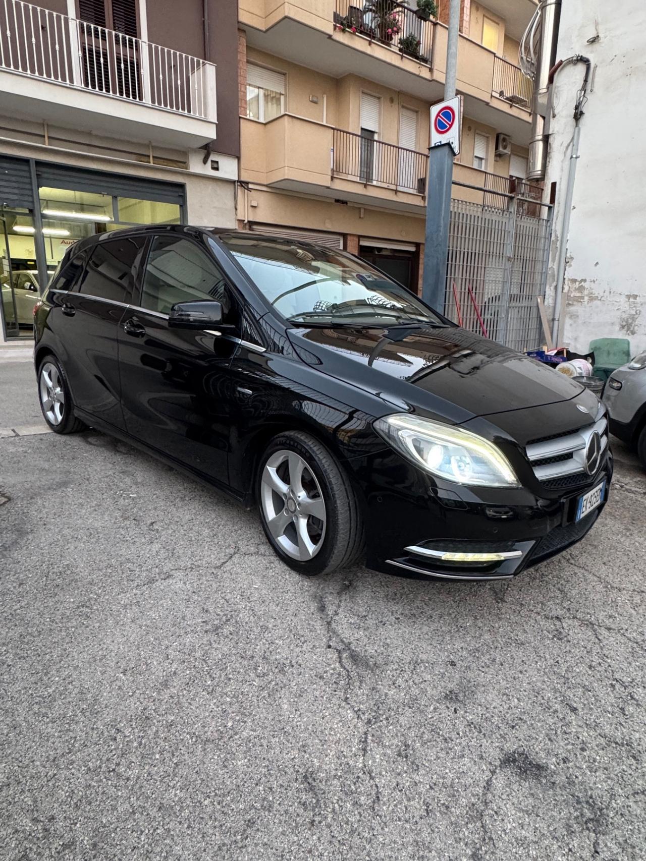 Mercedes-benz B 180 CDI BlueEFFICIENCY Premium