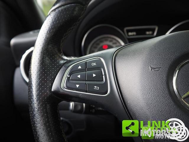 MERCEDES-BENZ GLA 200 d Automatic 4Matic Premium