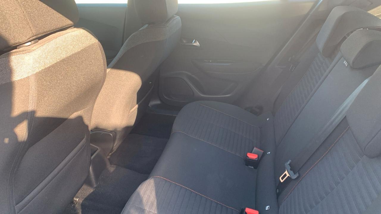 Peugeot 2008 BlueHDi 110 S&S Active Pack
