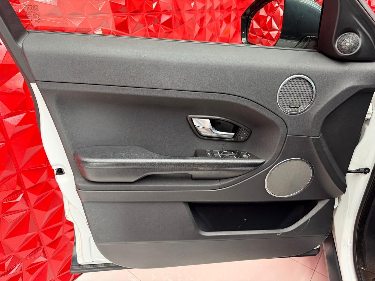 Range Rover Evoque 2.2 TD4 5p. Pure Tech Pack