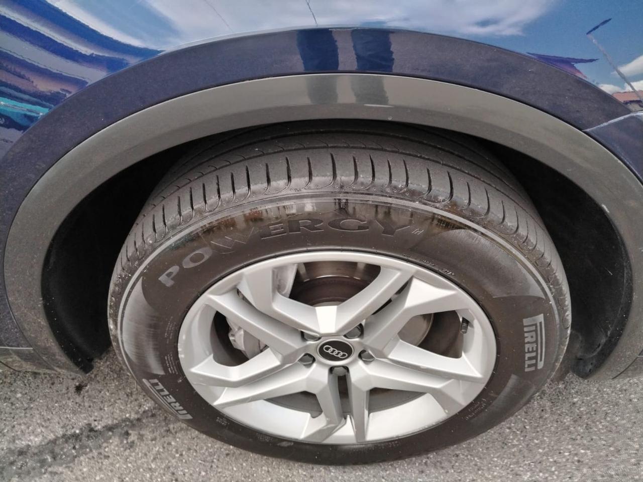 Audi Q5 Business Advanced 2.0 35 TDI MHEV #5442