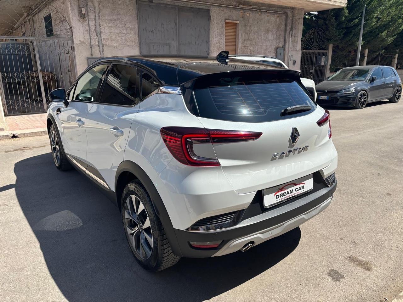 Renault Captur Blue dCi 115 CV EDC Intens