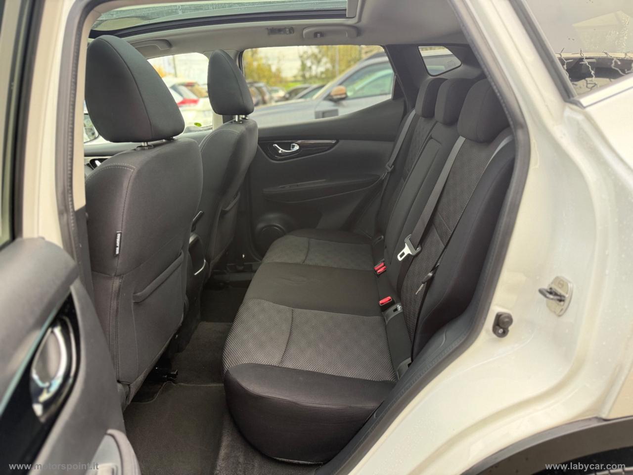 NISSAN Qashqai 1.6 dCi 2WD TEKNA