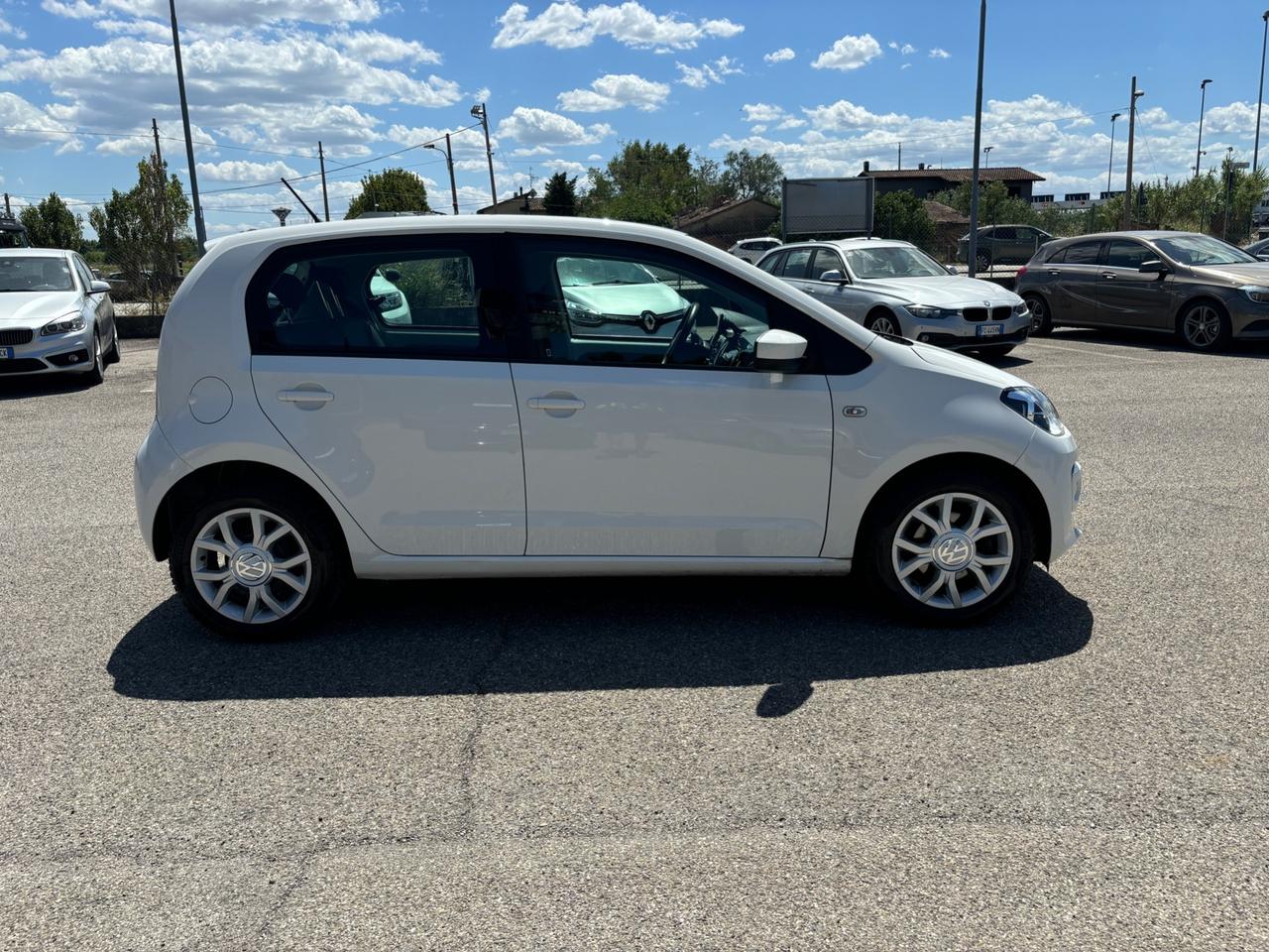 Volkswagen up! 1.0 5p. eco move BlueMotion Technology - 2016