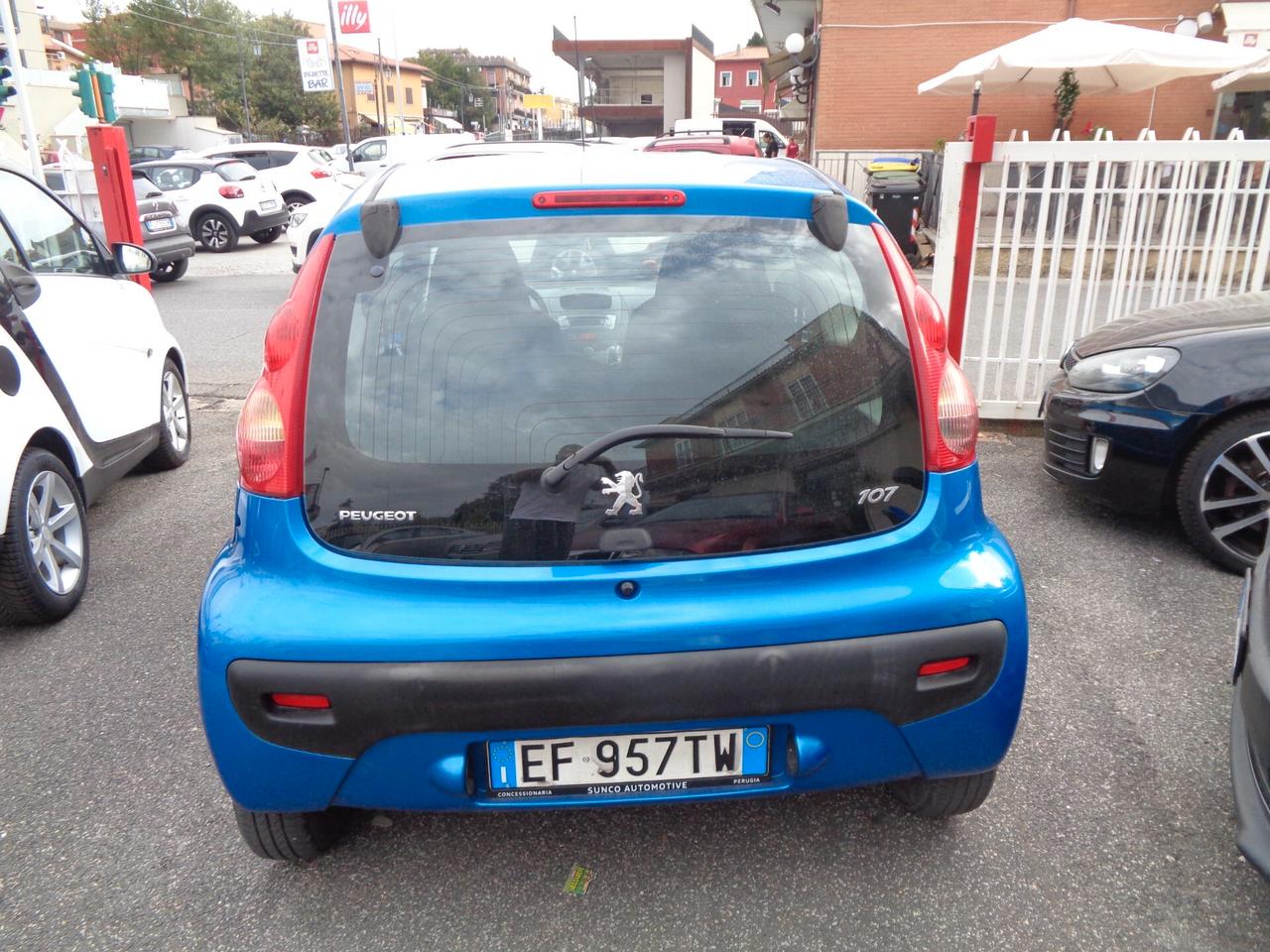 Peugeot 107 1.0 68CV 3p. Plaisir