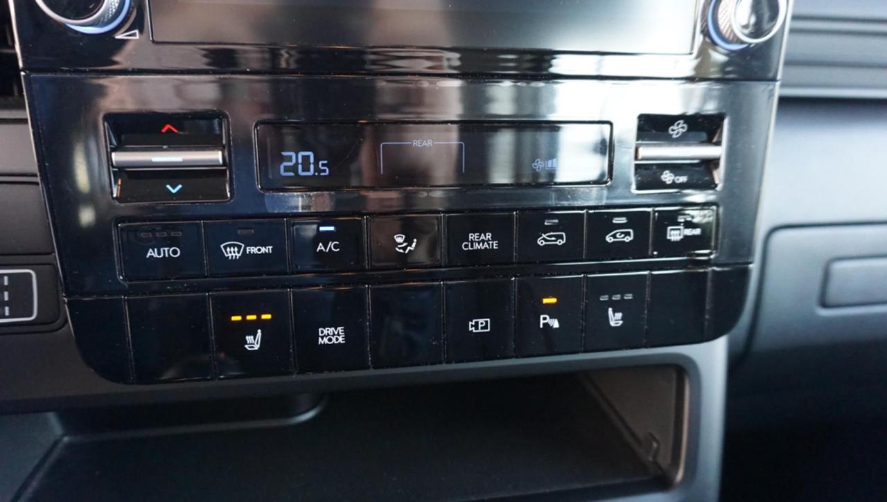 Hyundai STARIA 2.2 MT 2WD 9 posti Wagon
