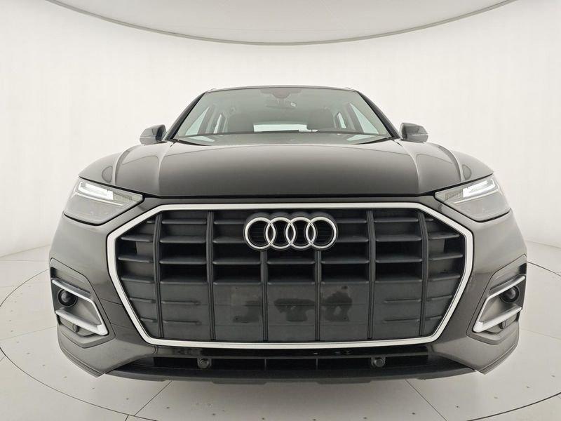 Audi Q5 35 TDI quattro S tronic Business