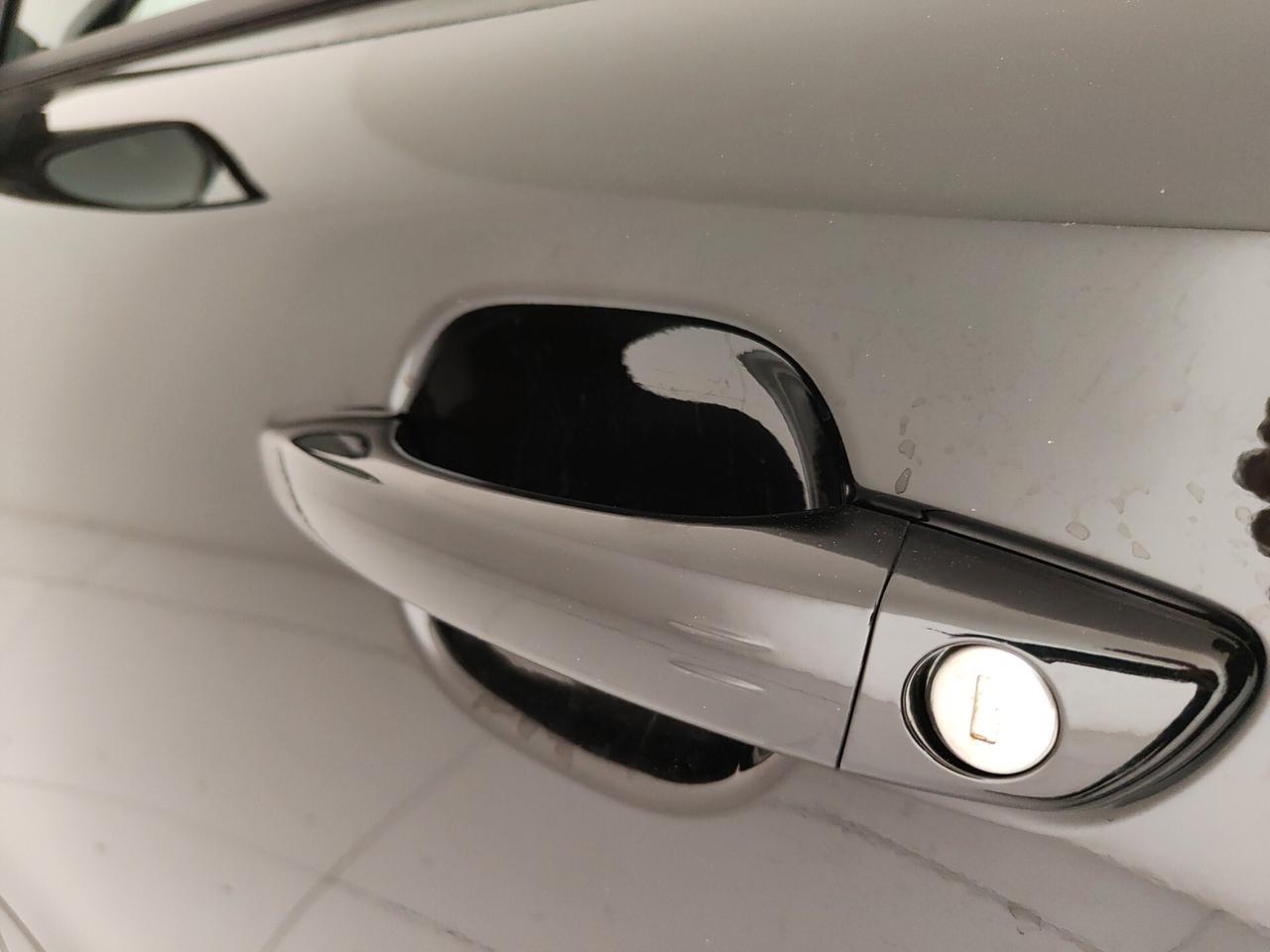Peugeot 2008 Hybrid 110 e-DCS6 Allure