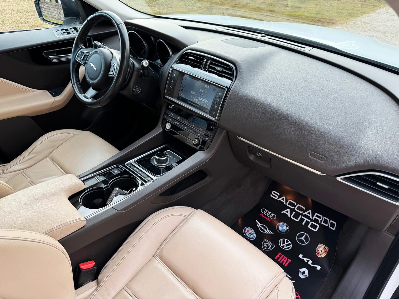 Jaguar F-Pace 2.0 Prestige AWD 180cv