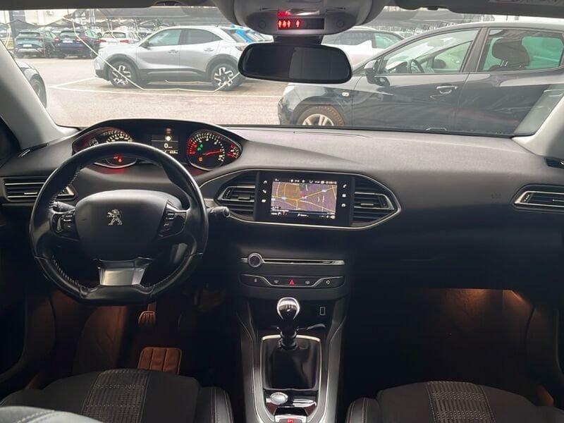 Peugeot 308 BlueHDi 130 S&S SW Allure