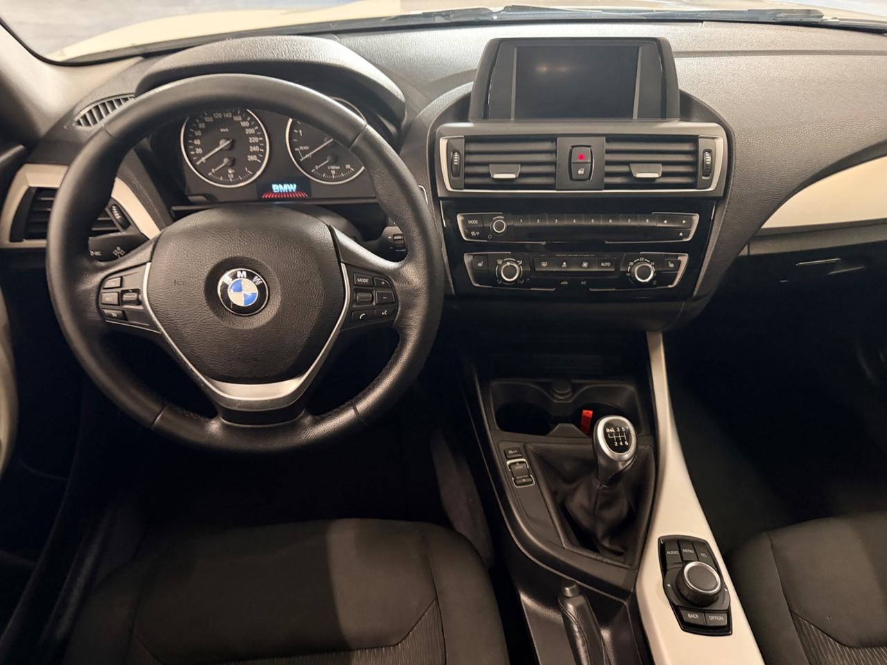 Bmw 116 116i 5p. Sport