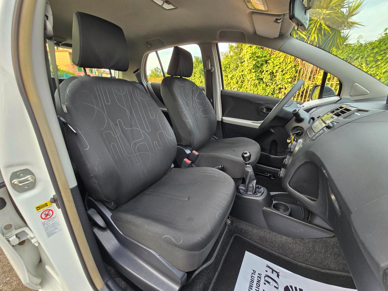 TOYOTA YARIS RESTYLING 1.4 DIESEL 2011 PERFETTA