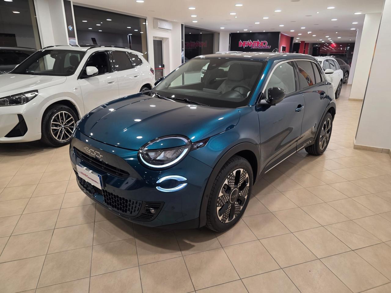 Fiat 600 Hybrid 110 CV DCT MHEV La Prima