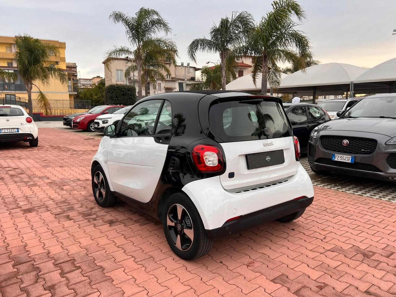 Smart ForTwo EQ Racingrey (4,6kW)