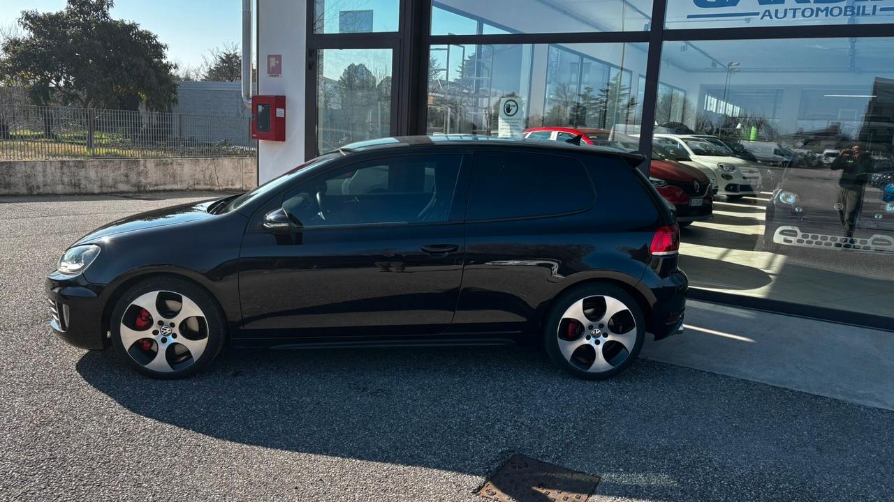Volkswagen Golf GTI 2.0 TSI 3p.