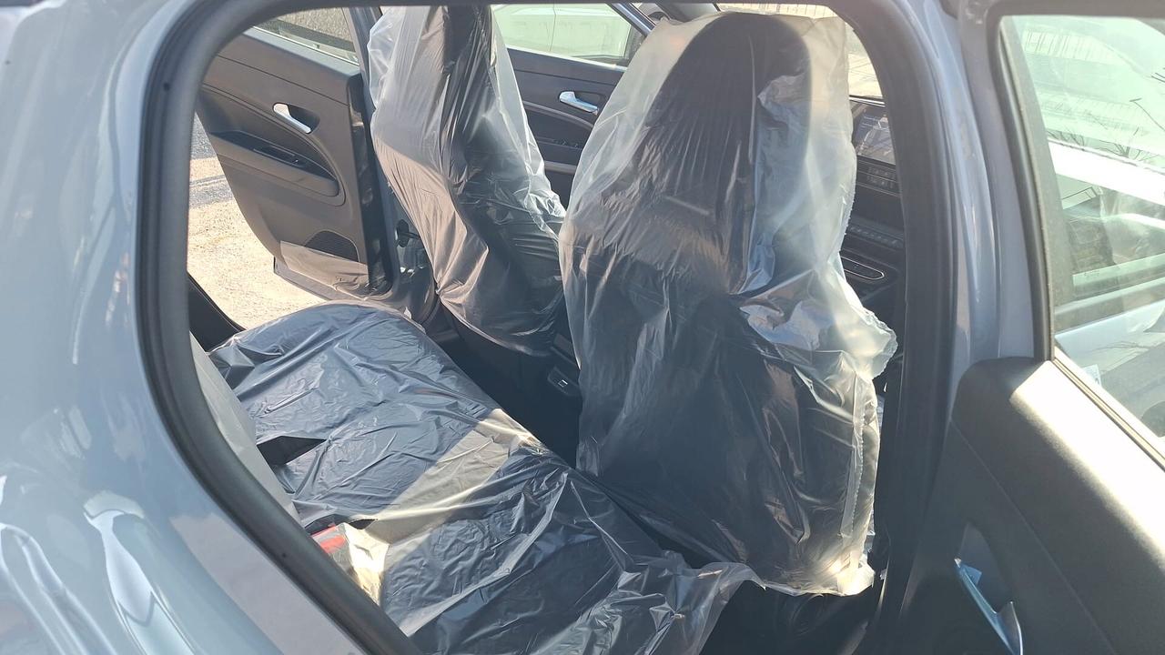 Jeep Avenger 1.2 110CV DCT MHEV LONGITUDE AUTOMATICA !!!!