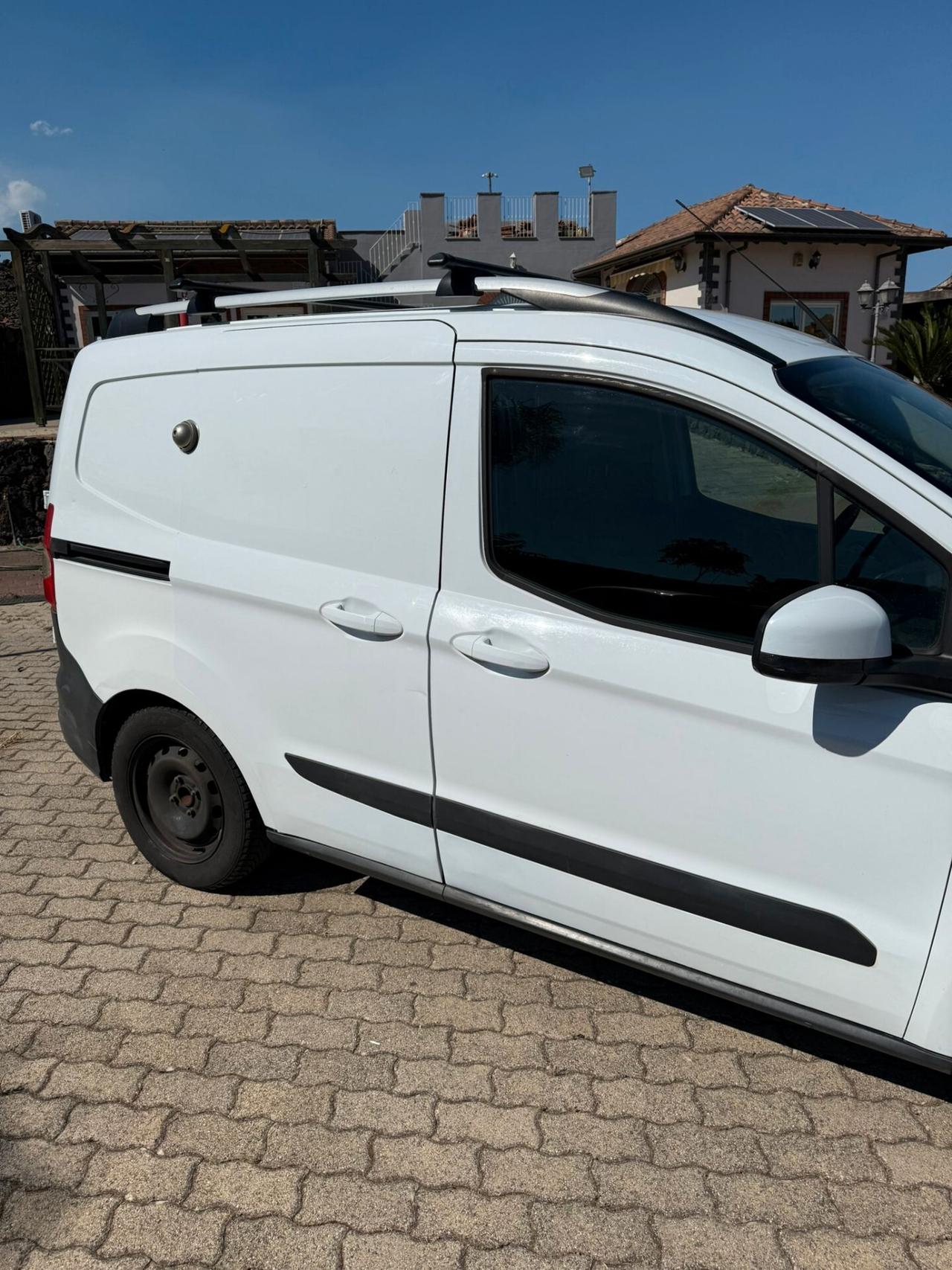 Ford Transit Courier 1.5 TDCi 75 CV Van Trend 12 mesi di garanzia