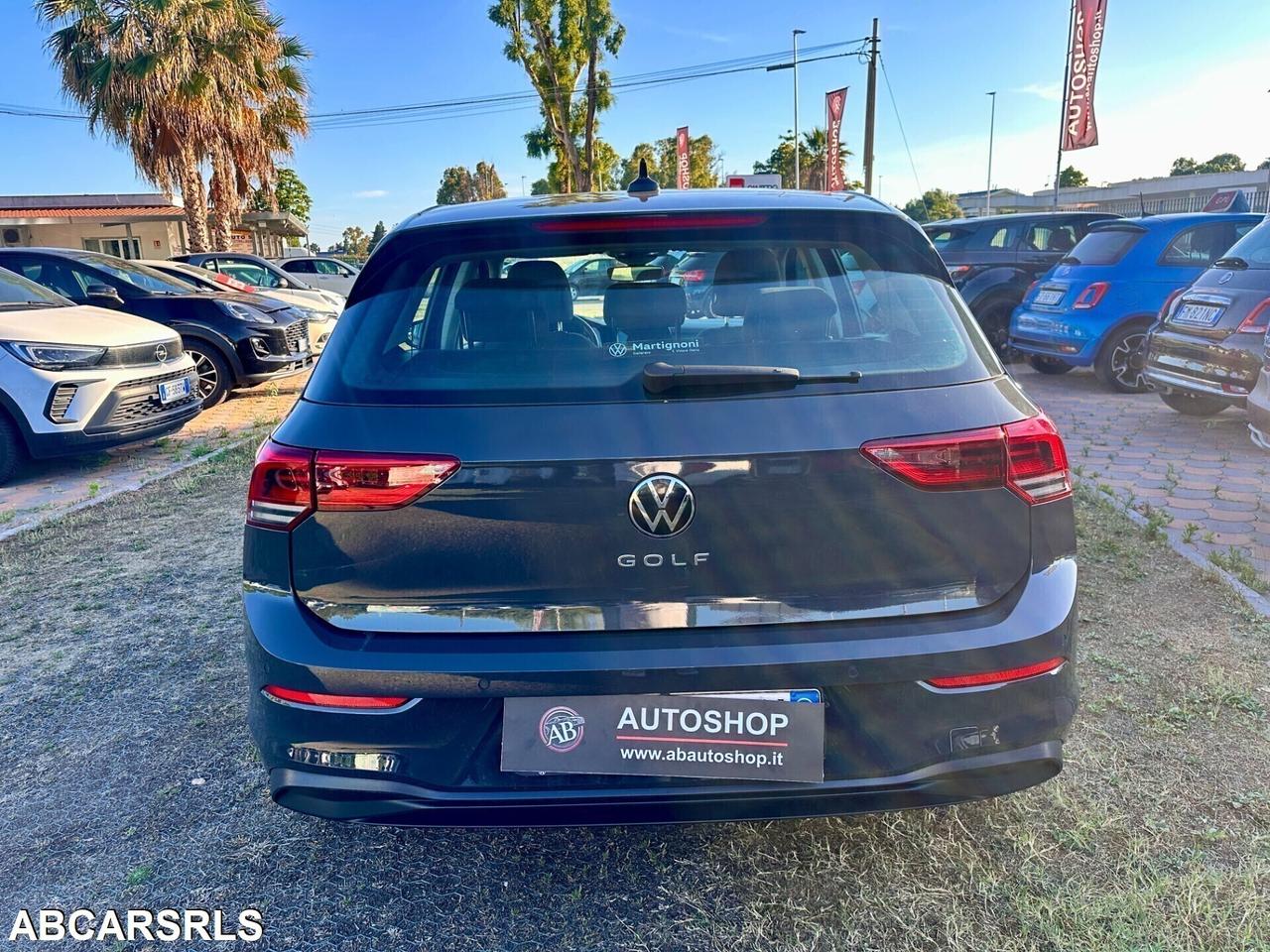 VOLKSWAGEN - Golf VIII - 2.0 TDI DSG Life 5p. - UN