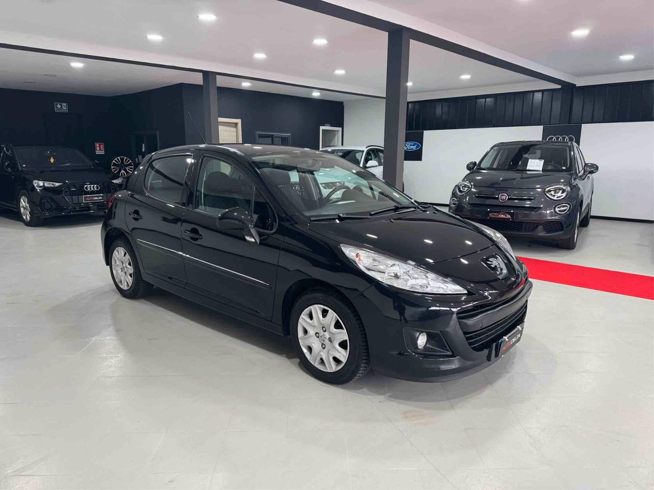 Peugeot 207 1.4 8V 75CV 5p. Energie