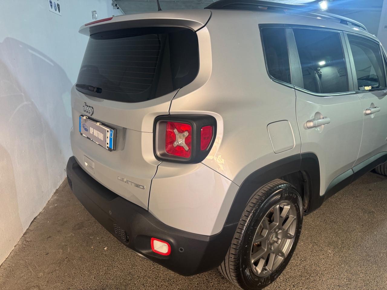 Jeep Renegade 1.6 Mjt DDCT 120 CV Night Eagle
