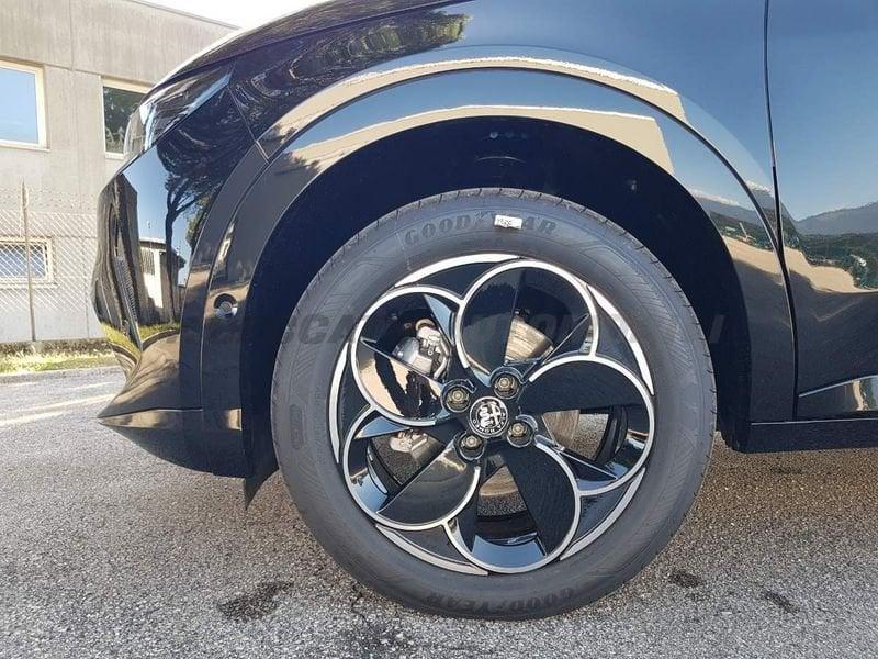 Alfa Romeo Junior Junior 1.2 ibrida Q4 145cv edct6