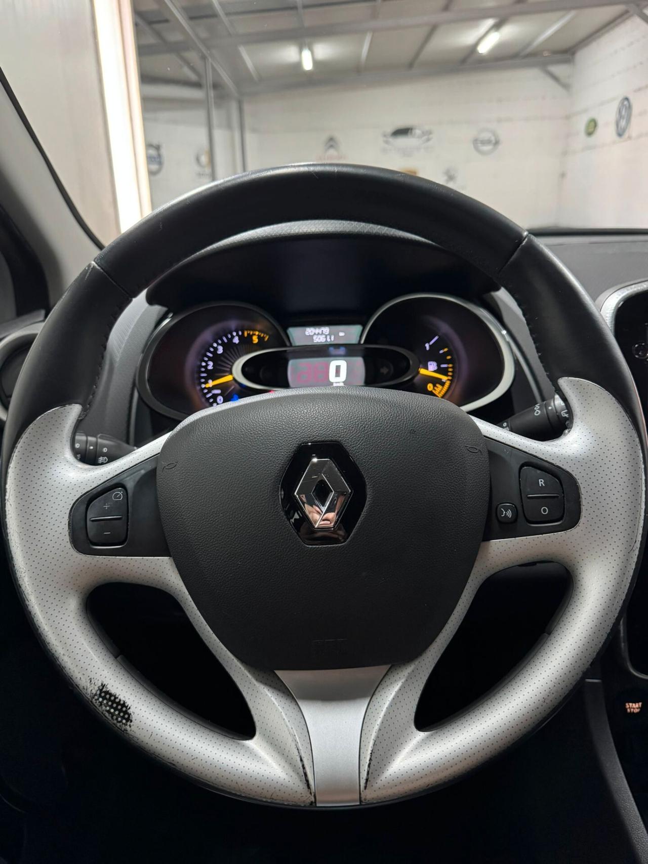 Renault Clio 1.5 dCi 8V 75CV Start&Stop 5 porte Duel