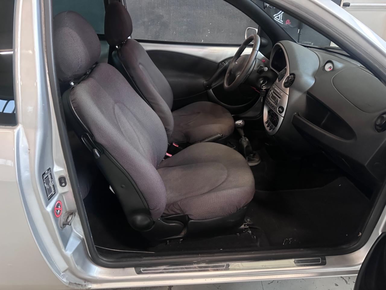 Ford Ka 1.2 8V 69CV Titanium
