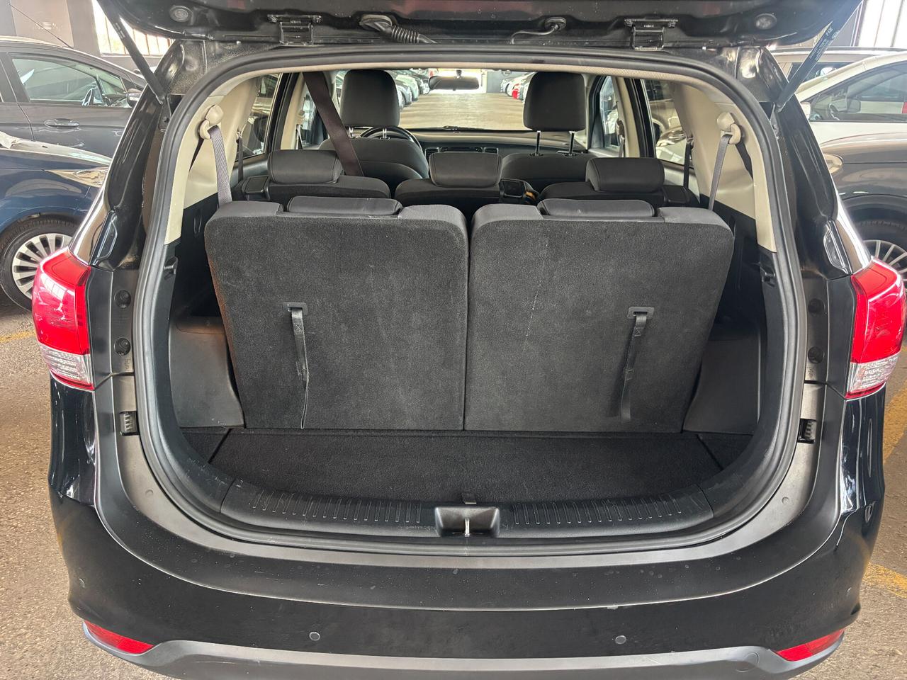Kia Carens 1.7 CRDi 100KW 136CV Class 7 POSTI