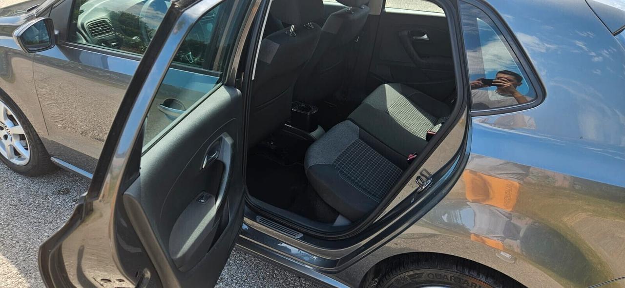 Volkswagen Polo 1.2 gpl
