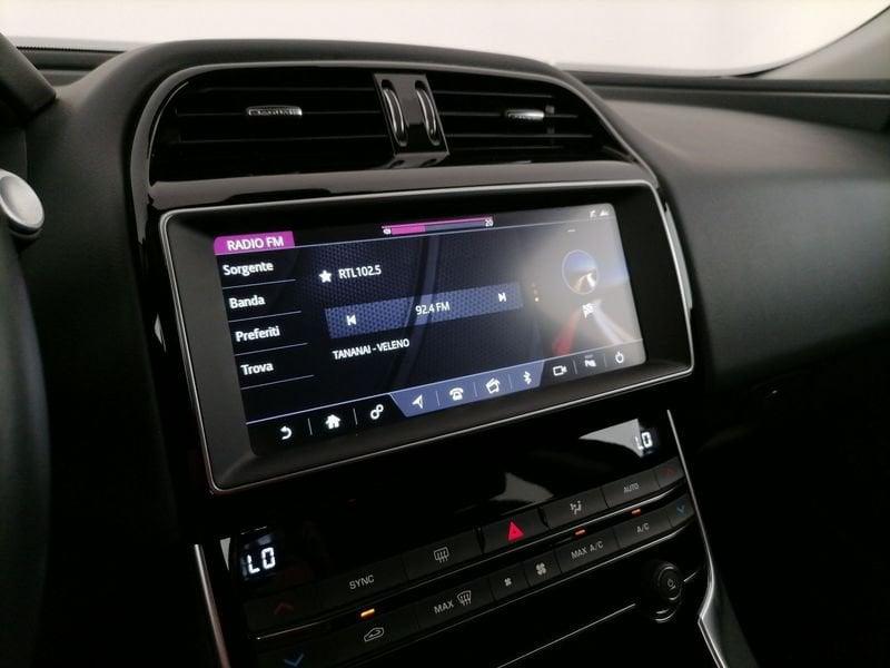 Jaguar XE 2.0d i4 Prestige 180cv auto my19
