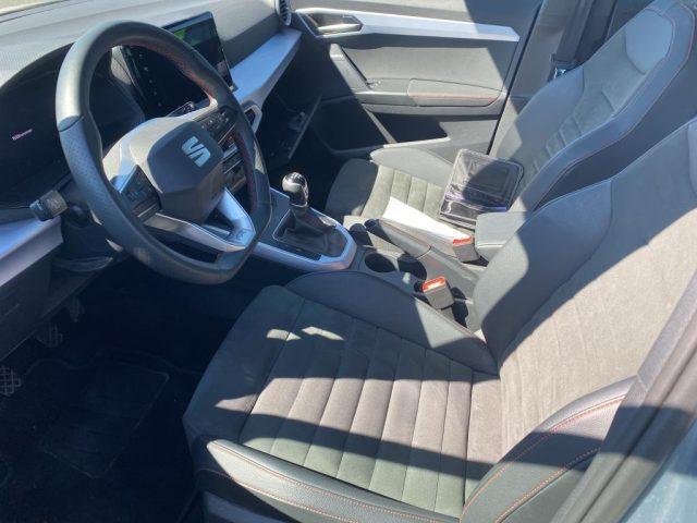 SEAT Arona 1.0 TGI FR Virtual, LED, Navi, Sedili risc, Retroc