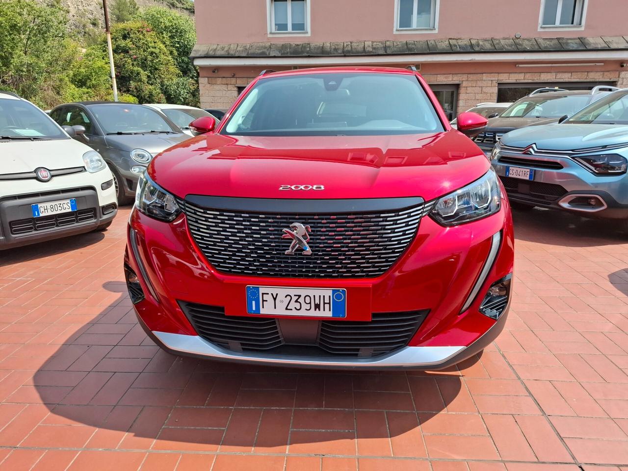 Peugeot 2008 PureTech 100 S&S Allure Pack