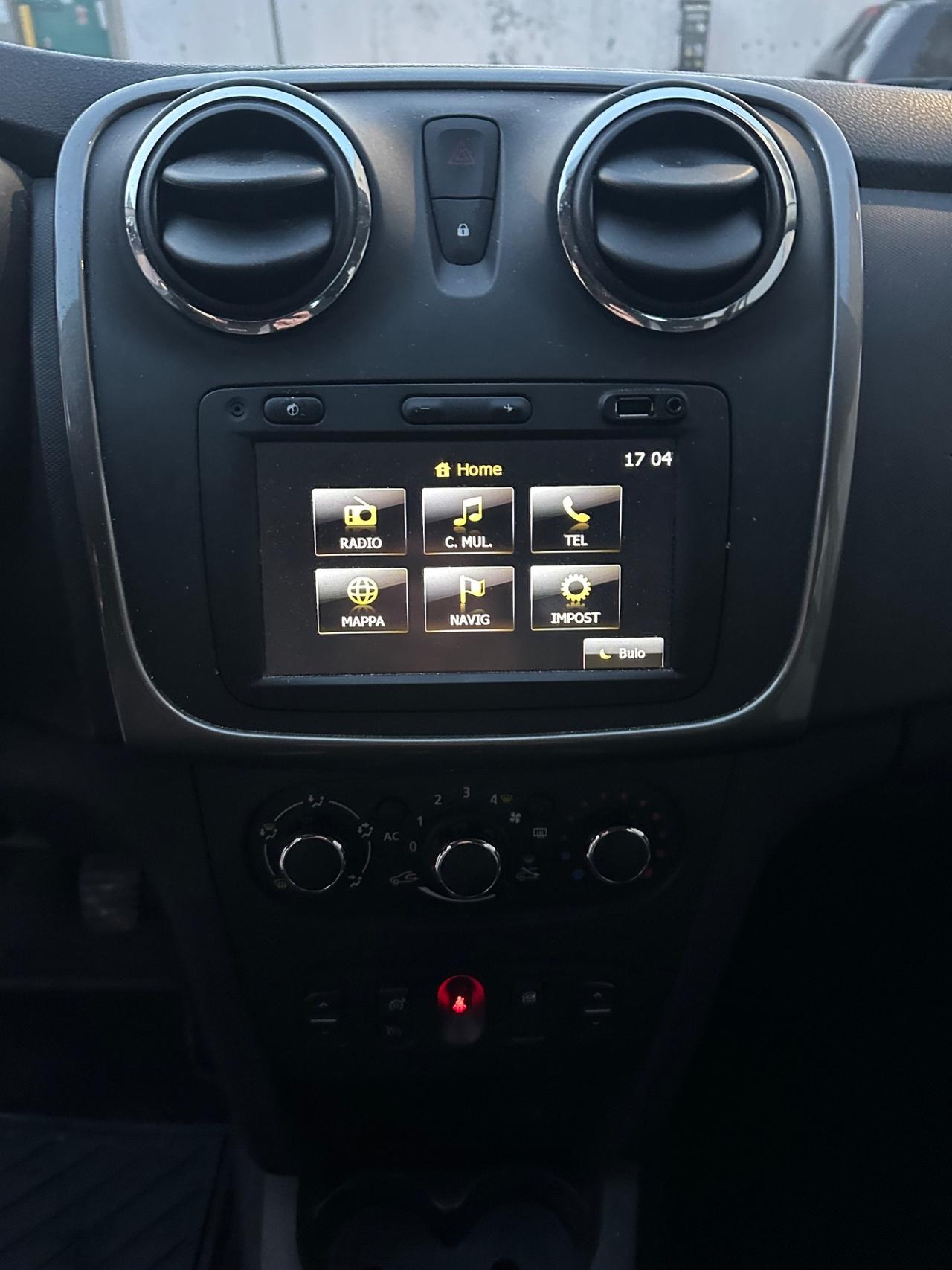 Dacia Sandero Stepway 900 TCe 90CV - ok neopatentati