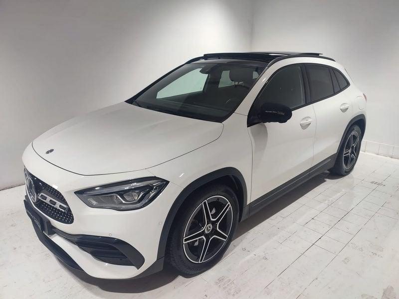 Mercedes-Benz GLA GLA 200 d Automatic Premium