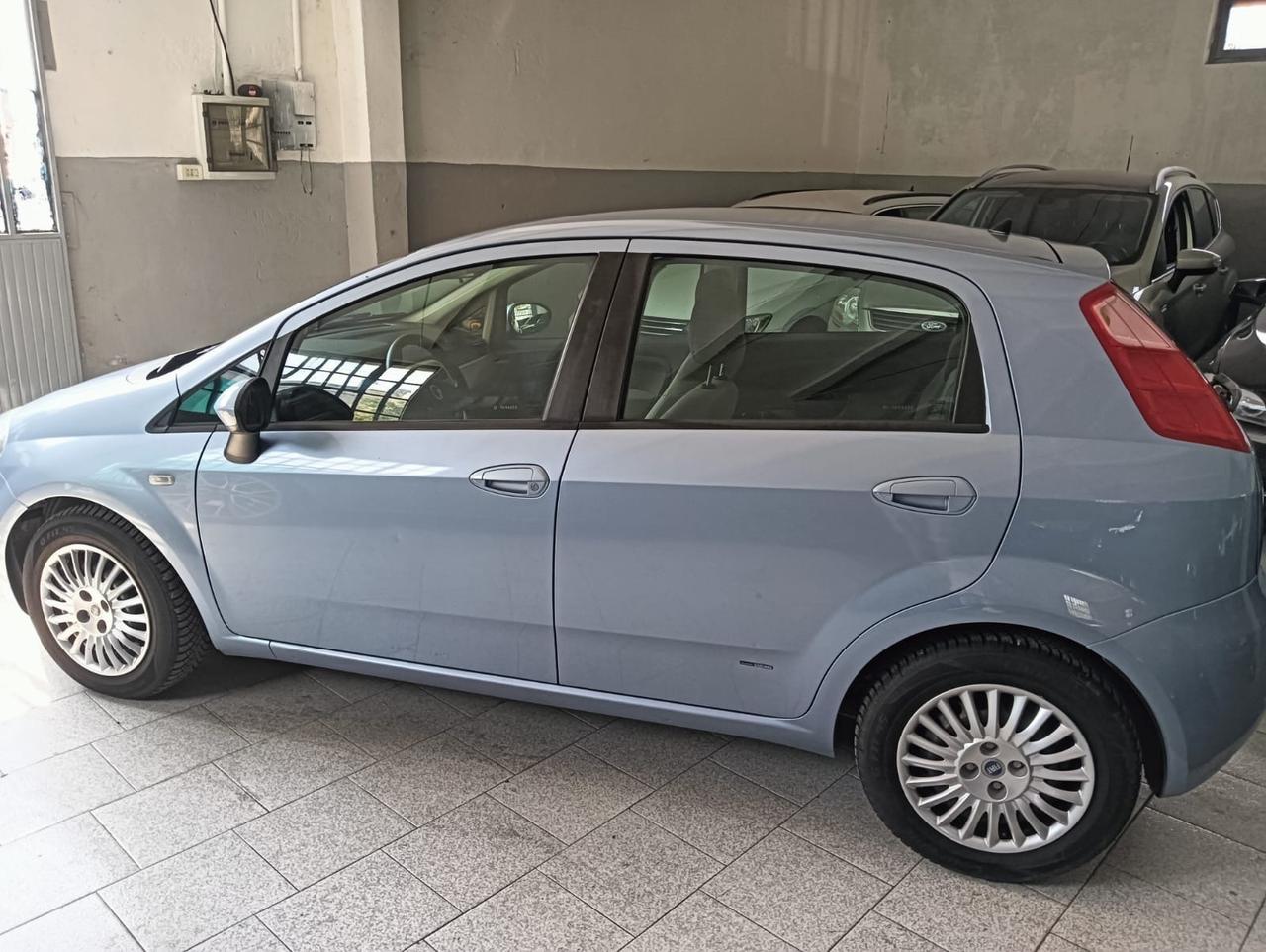 Fiat Grande Punto Grande Punto 1.3 MJT 75 CV 5 porte Active