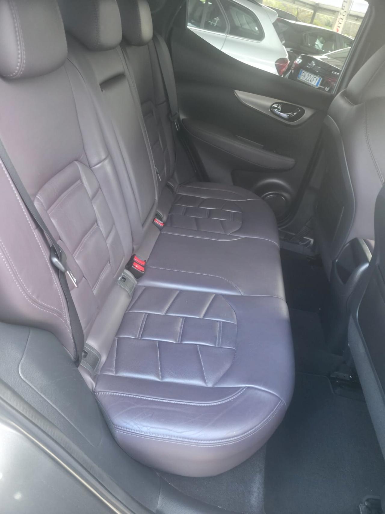 Nissan Qashqai 1.6 dCi 4WD Tekna