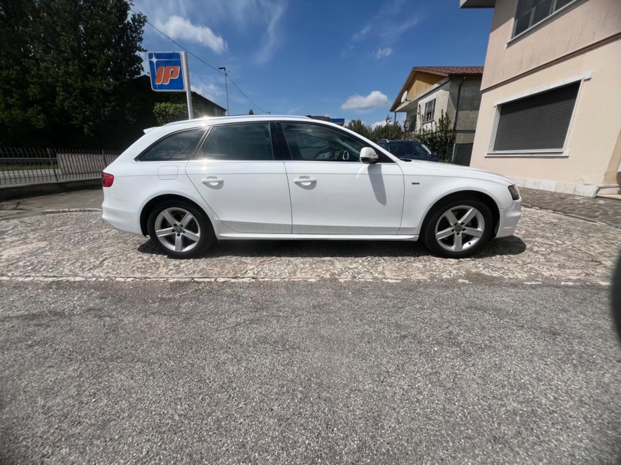 Audi A4 2.0 TDI 177 CV quattro Sline Avant Tetto Panoramico