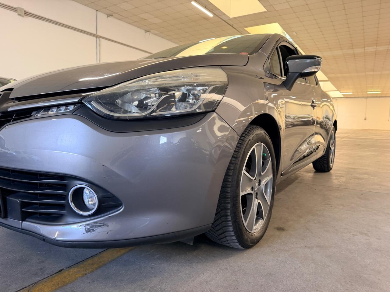 Renault Clio 1.5 dCi 8V 75CV 5 porte Costume National