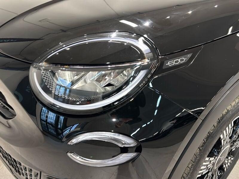 FIAT 600 600 Hybrid 145 CV DCT MHEV Icon