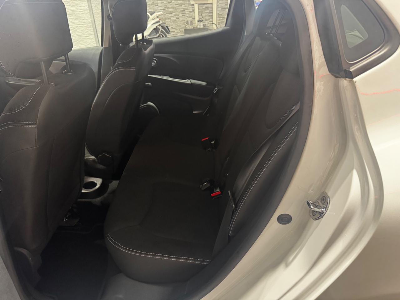Renault Clio 1.2 75CV 5 porte Intens