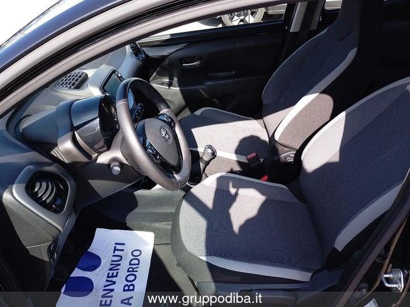 Toyota Aygo II 2018 5p 5p 1.0 x-fun 72cv