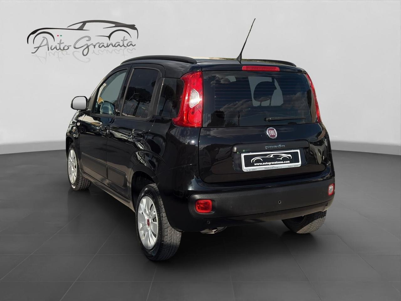 Fiat Panda 1.2 Lounge 69cv UConnect NEOPATENTATI