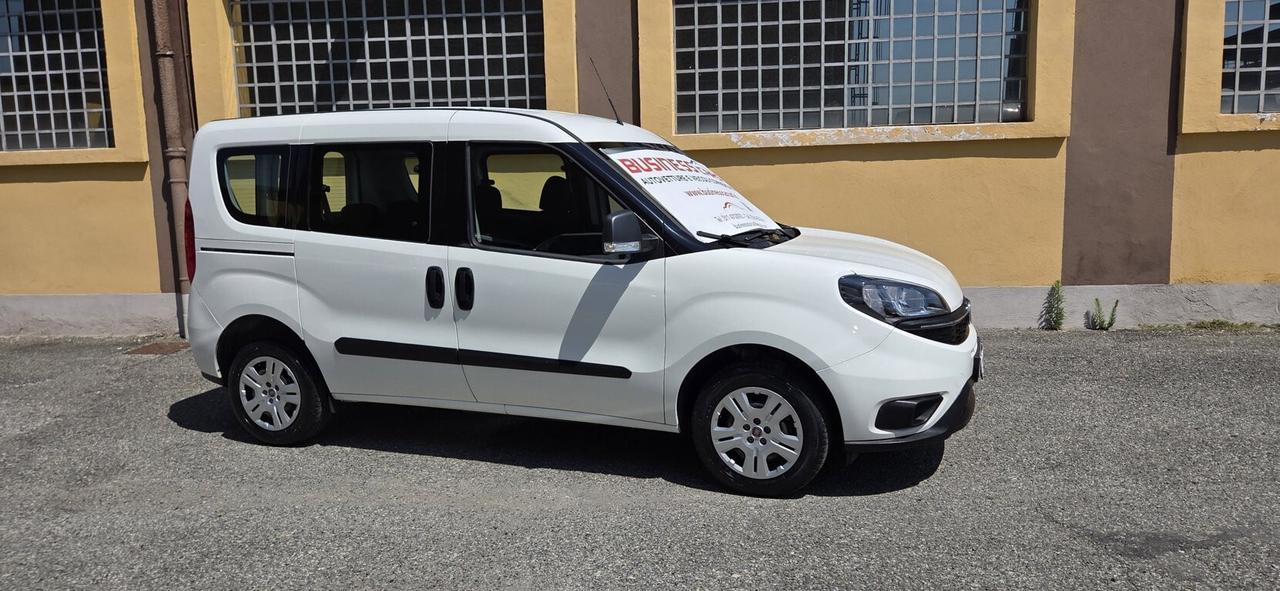 Fiat DOBLO' 1.3 MTJ 95 CV CH1 LOUNGE OMOL.AUTOCARRO 5 POSTI KM. 34.000 CERTIFICATI-APPENA TAGLIANDATO +IVA